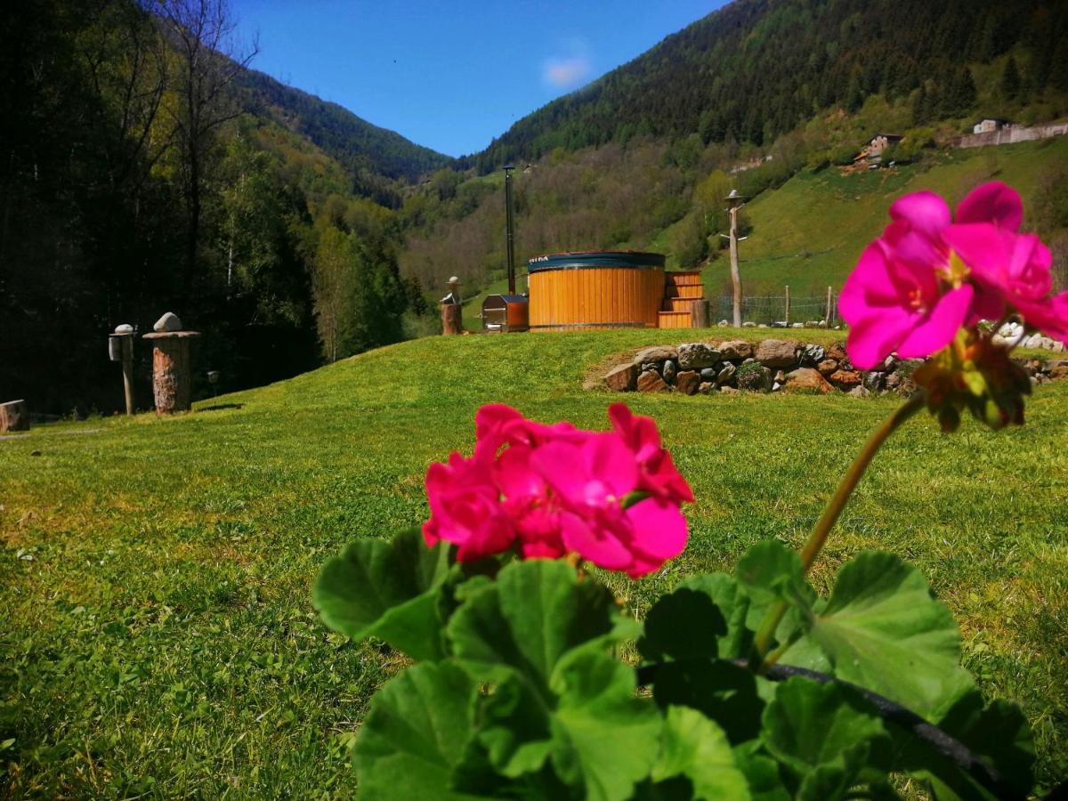 Chalet Cuore Selvatico Monno Exterior foto